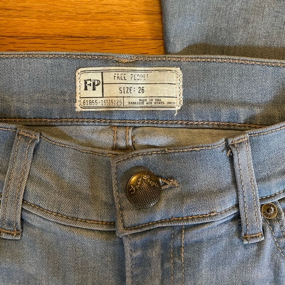 Free People Flare Jeans | Light Wash | 70s Vibes | W 26 - Picture 2 of 5